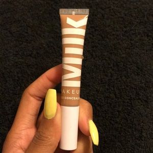 FLEX CONCEALER (MEDIUM TAN)